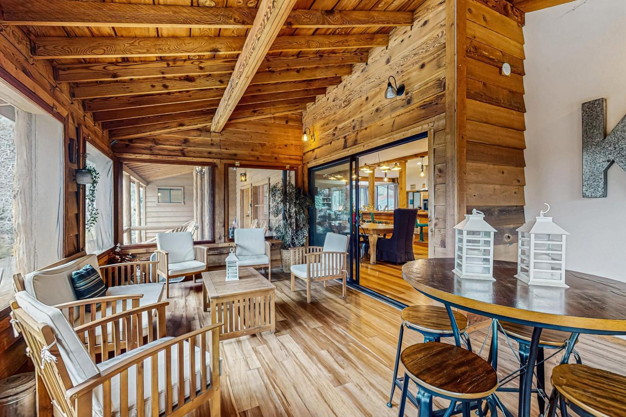 Hidden Lodge 爱德怀 外观 照片